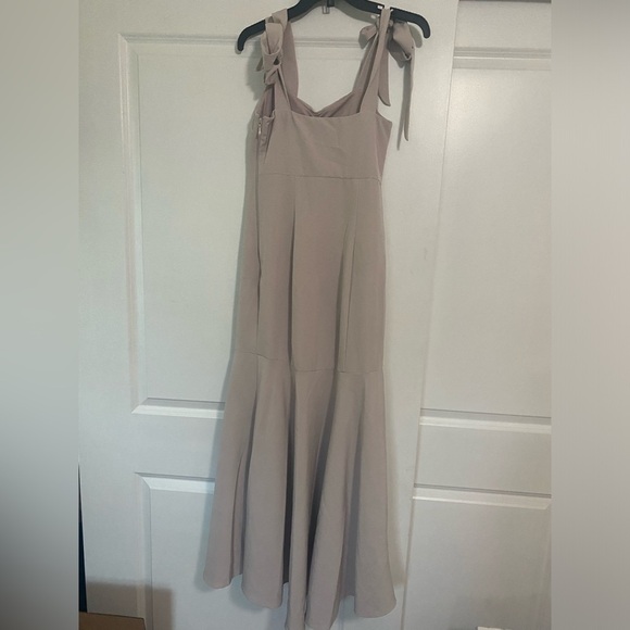 Show me your mumu Barcelona Ruffle Dress - Picture 5 of 8